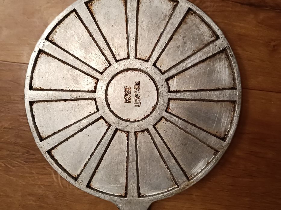 Вафельница СССР форма для выпекания тонких вафель