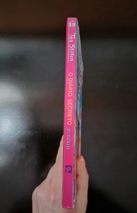 Livro O Diário Secreto da Colette - Tea Stilton