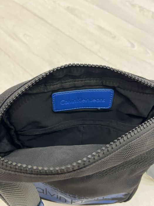Сумка Calvin Klein оригинал б/у