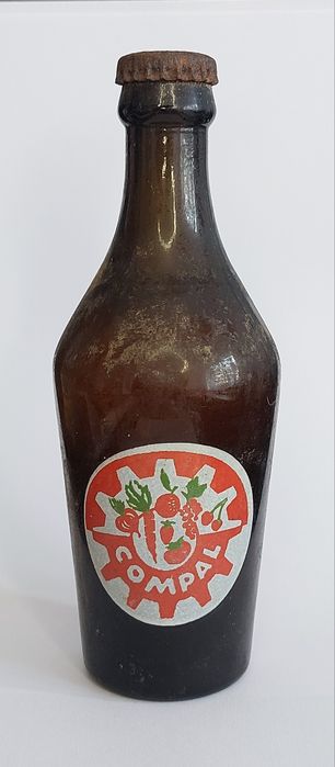 Garrafa Compal S/ líquido