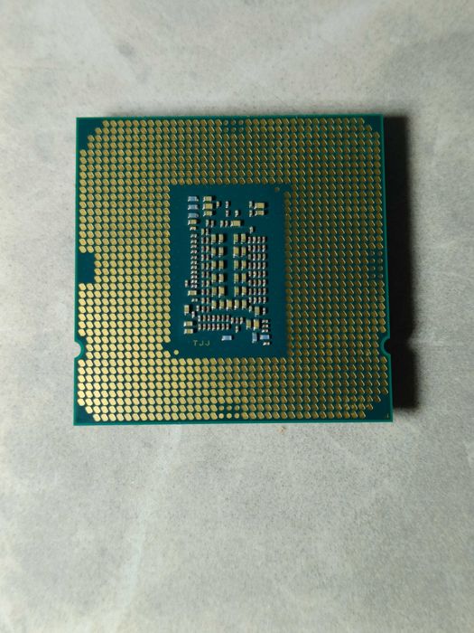 Як НОВИЙ! Процесор Intel Core i3-10100F - LGA1200 В ІДЕАЛЬНОМУ СТАНІ