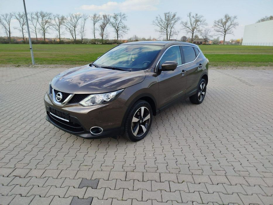 Nissan Qashqai 1.6 , bardzo mały przebieg