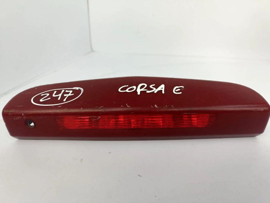 Luz stop adicional / 3º stop OPEL Corsa E