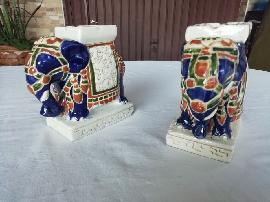 2 Figuras Em Loiça Antigas Alefante Cinzeiro