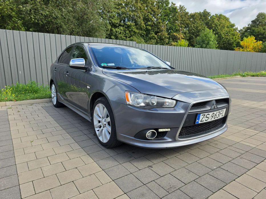 Mitsubishi Lancer
