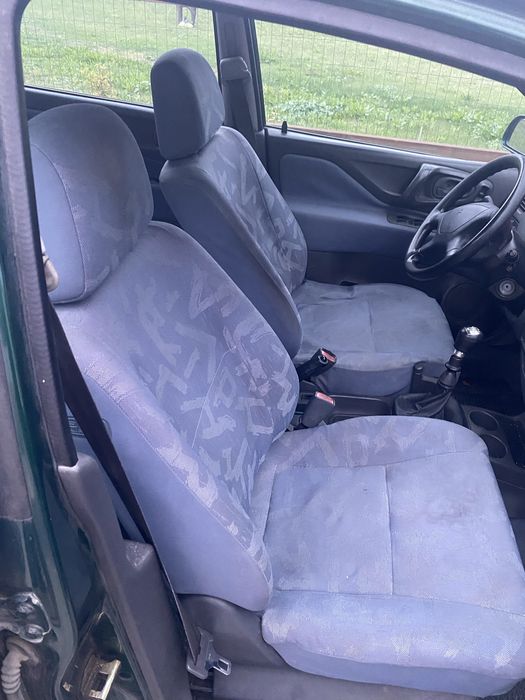 mítsubishi space star 1999