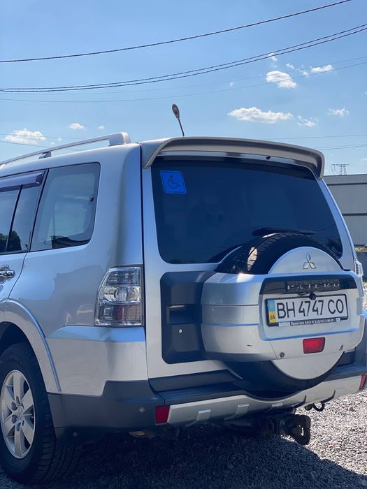 Mitsubishi Pajero Wagon