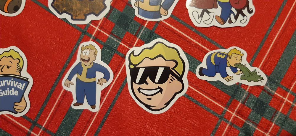 10 szt. naklejek z gry fallout retro pc, wyprzedaż domowej kolekcji