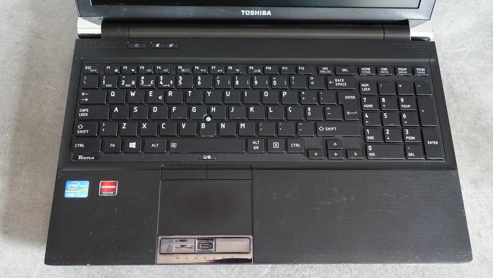 Toshiba tecra R950-14D cpu i7