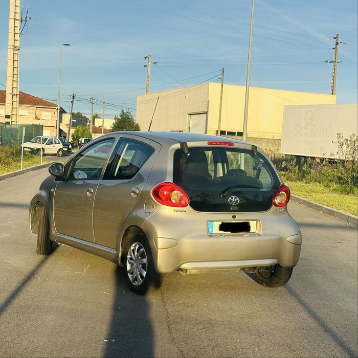 Toyota aygo 1.0 City — photo 2