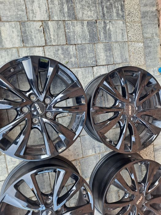 Felgi 17 nisan 5x114,3