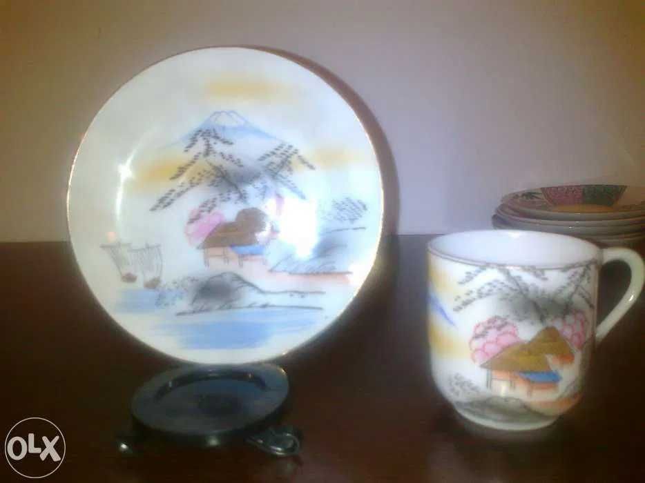 PAK de 8 chavenas japonesas todas diferentes- japonesa no fundo