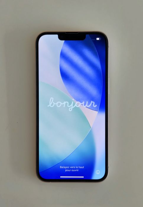 iPhone 13 różowy 128gb