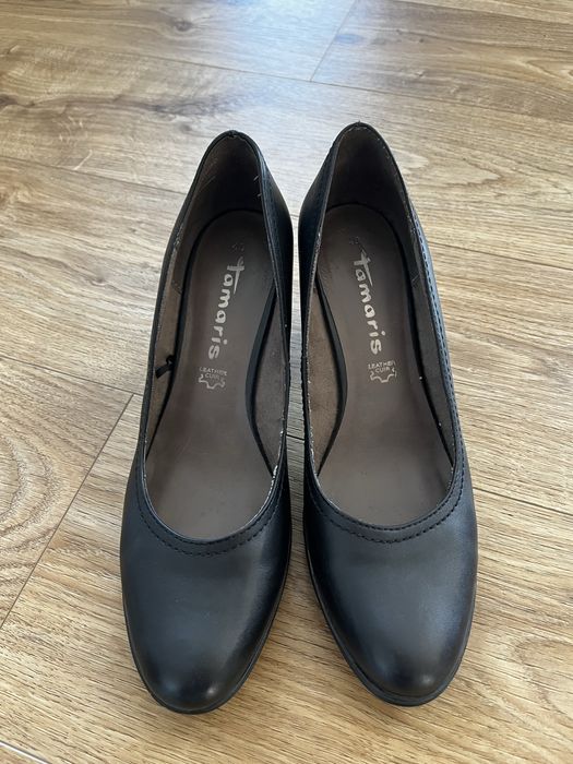 Czolenka Tamaris 40 skora