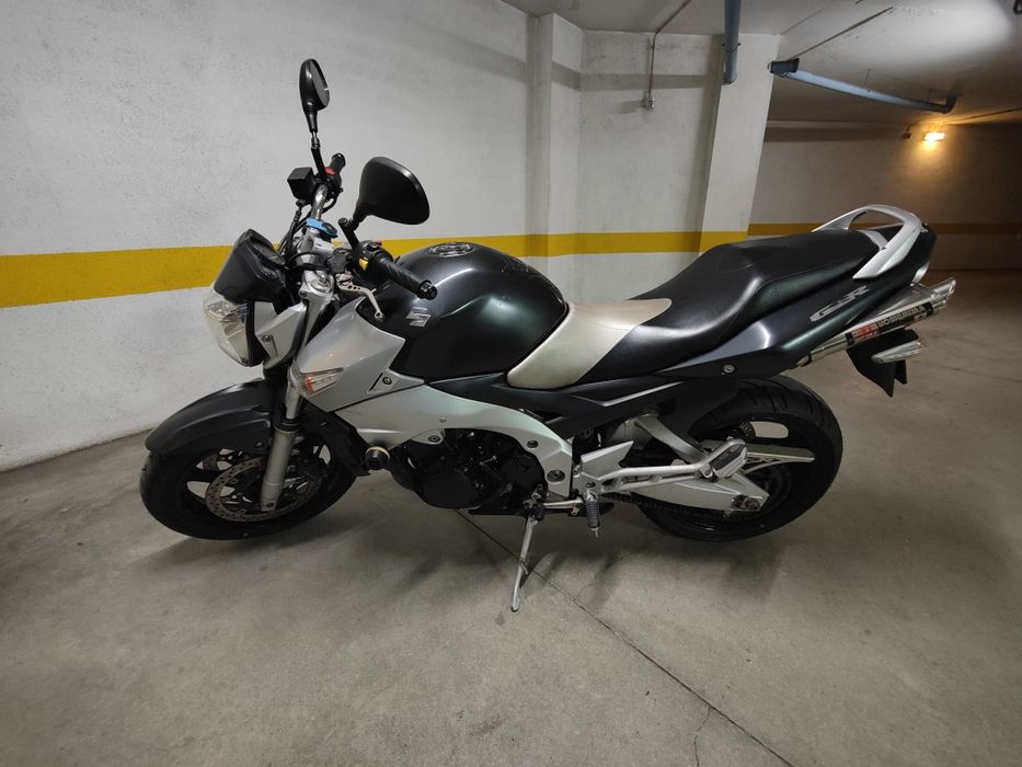 Suzuki GSR 650 Ano 2007