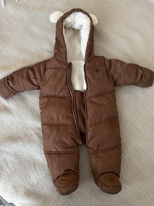 Зимовий комбінезон для новонародженого