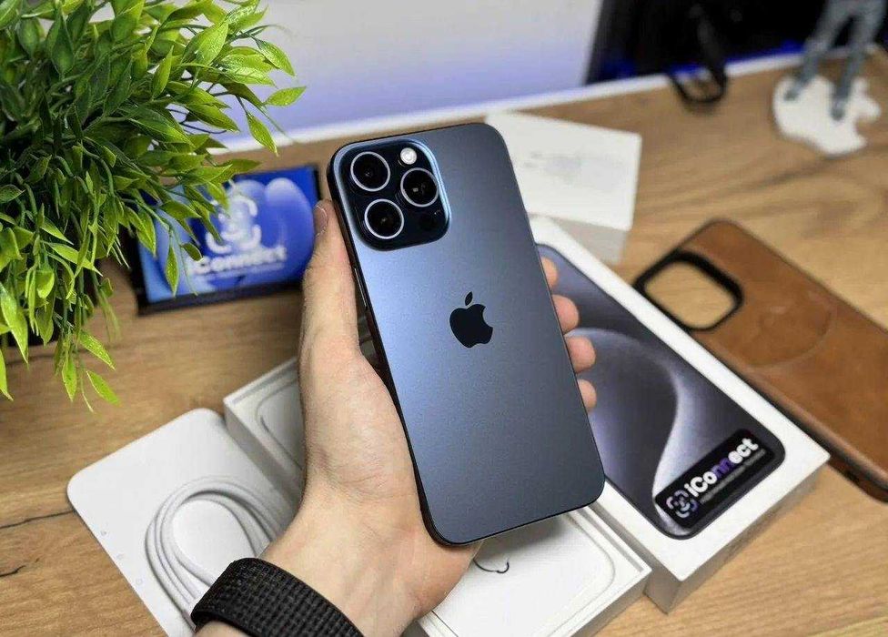 iPhone 15 Pro Max, 256 ГБ