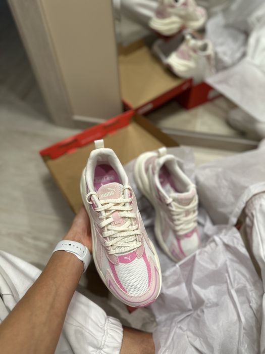 Жіночі оригінальні кросівки Puma Hipnotic LS 395295 17