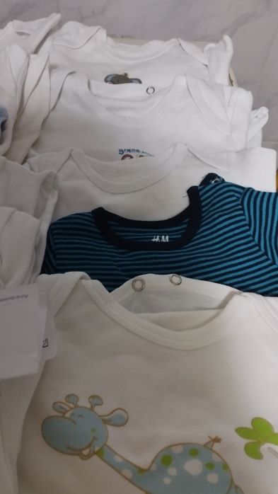 Roupa de menino de 6 meses 23 peças