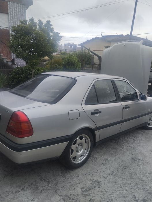 Vendo Mercedes c200d