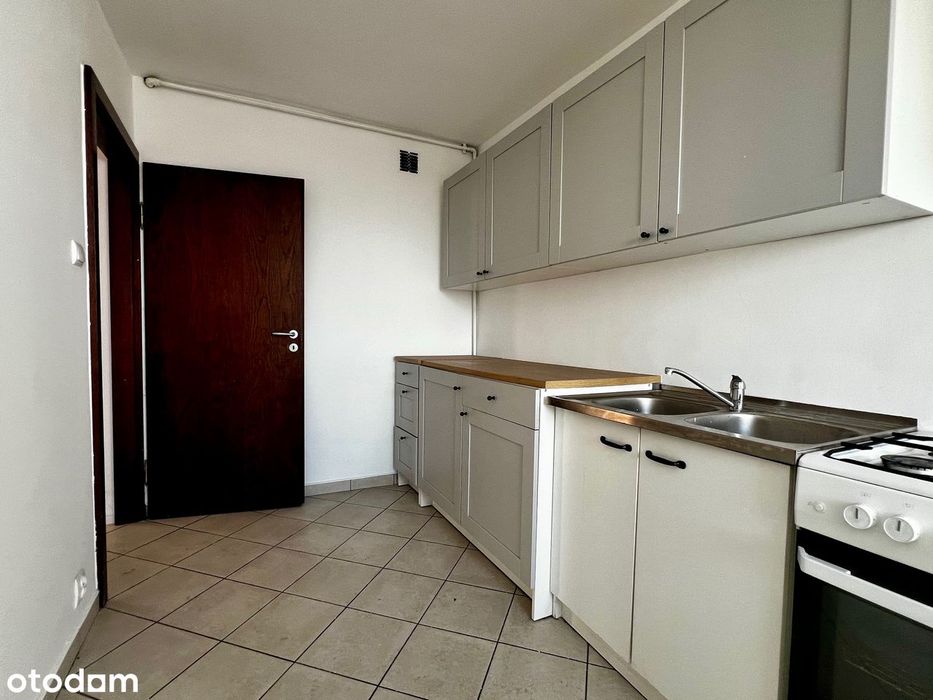 Przestronne mieszkanie z balkonem w centrum