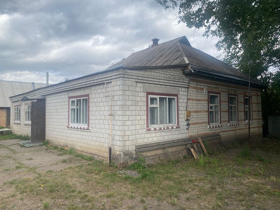 Сільський будинок