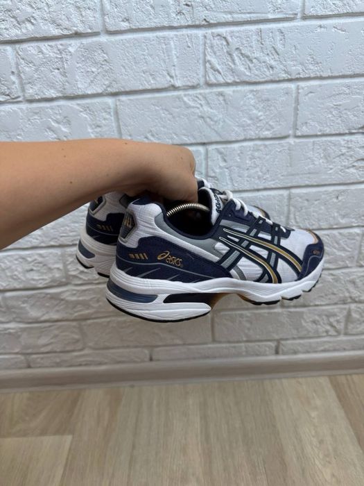 Кросівки Asics GEL-1090