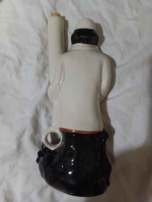 Продам пляшку-статуетку "То, что доктор прописал"