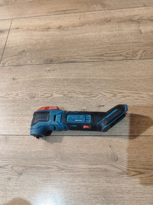 Multitool Erbauer 18v