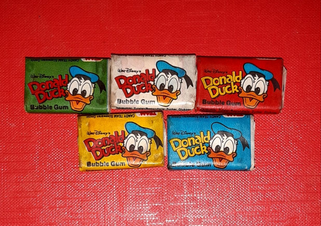 Жевательная резинка 90-х. Жвачка. Оригинал. Donald Duck.: 900 грн ...