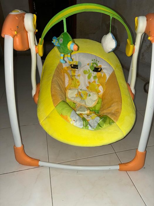 Espreguiçadeira baloiço a pilha