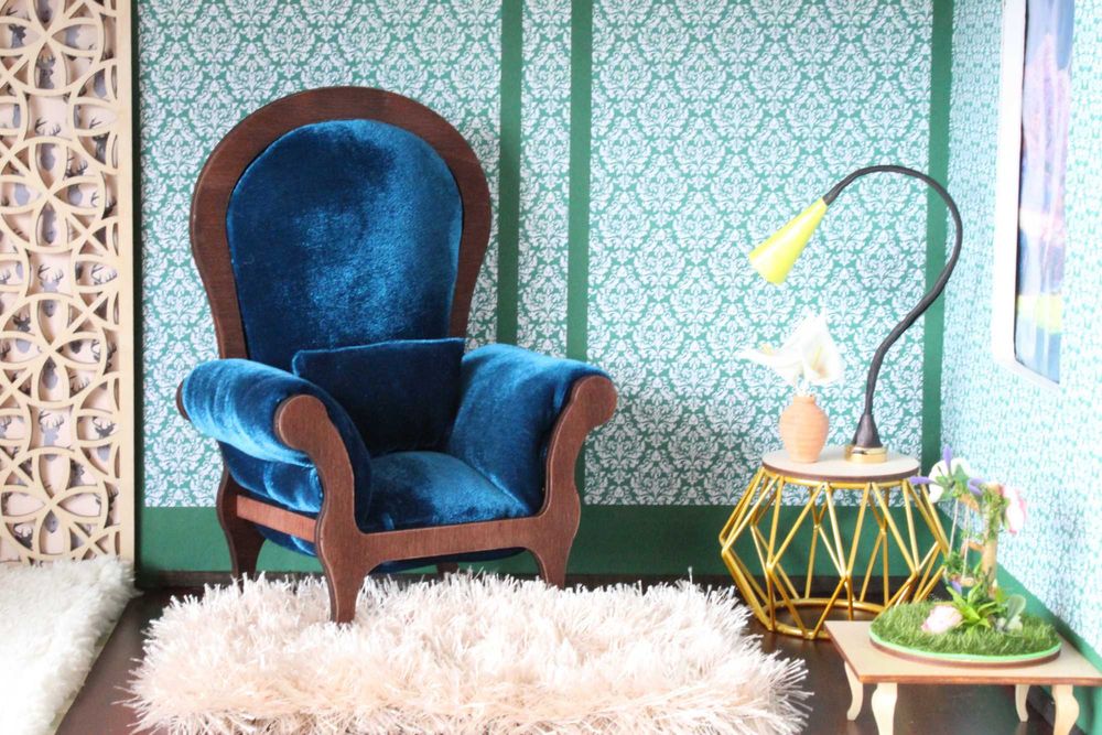 Miniaturowy elegancki fotel 1:6 drewniane meble aksamit lalek Barbie