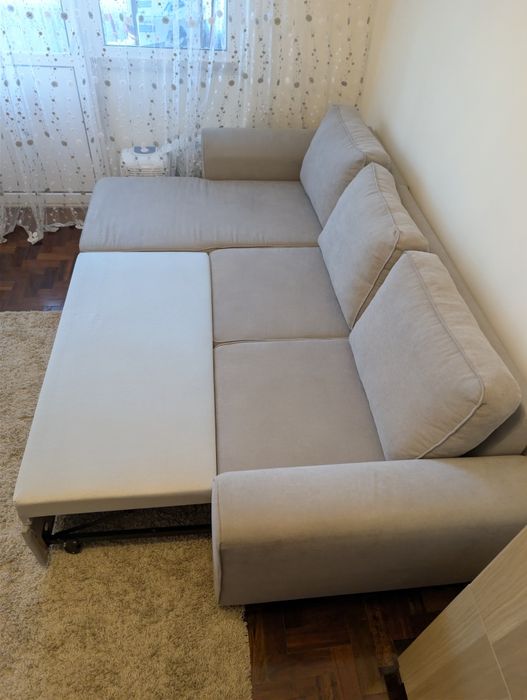 Sofá-Cama com Chaise Longue e Baú — Excelente Estado — Cinza