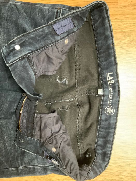 Spodnie jeans dla chłopca r. 170