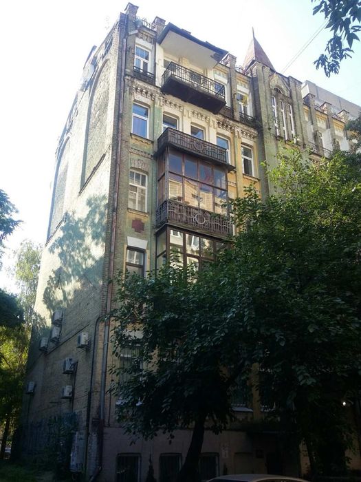 Вул. Котарбінського 21 оренда вишуканоі 4-к. Квартири в центрі без %