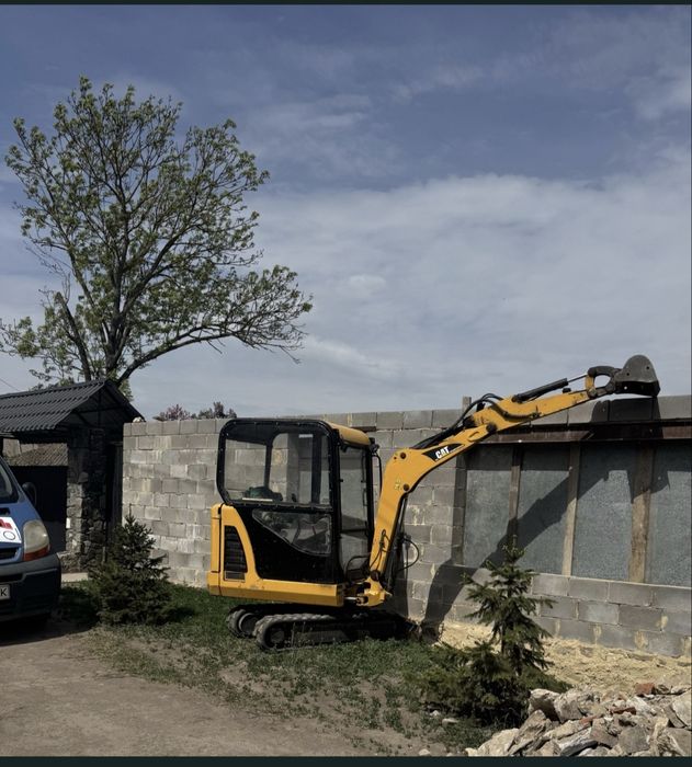 Продам міні екскаватор