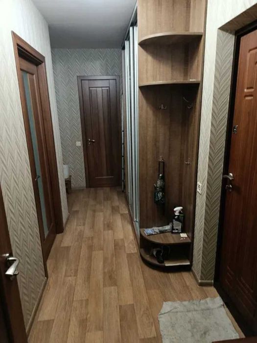 *2-кімнатна квартира в Олександрівському районі по вул.Шкільна