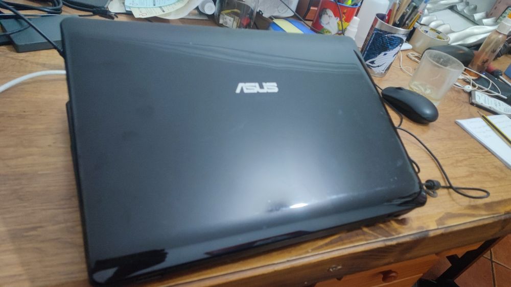 Asus N61v GT240m 120GB SSD 500GB IDE 4GB Ram