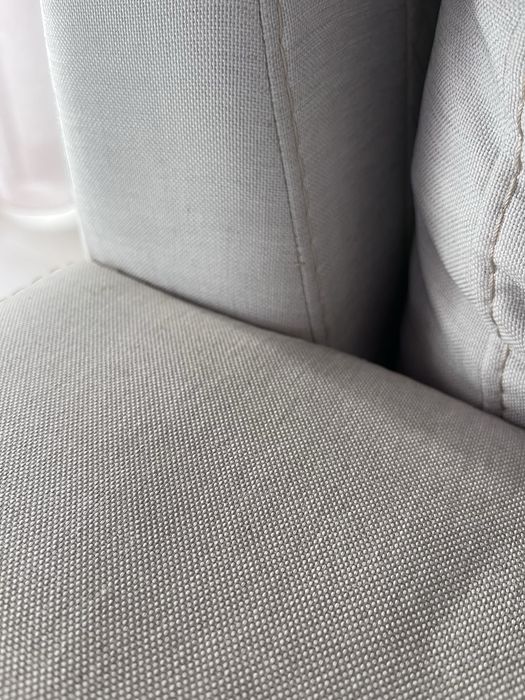 Sofá de 2 Lugares Cinzento – Confortável