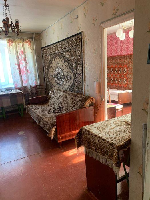 Продаж 3к квартири 52 кв. м на вул. В. Комарова, м. Бар