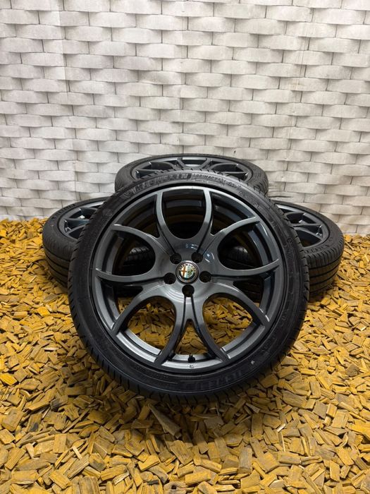 Felgi koła 18 cali oem orgianlne letnie 7mm Alfa Romeo Ducati Corse 147 156 GT 916