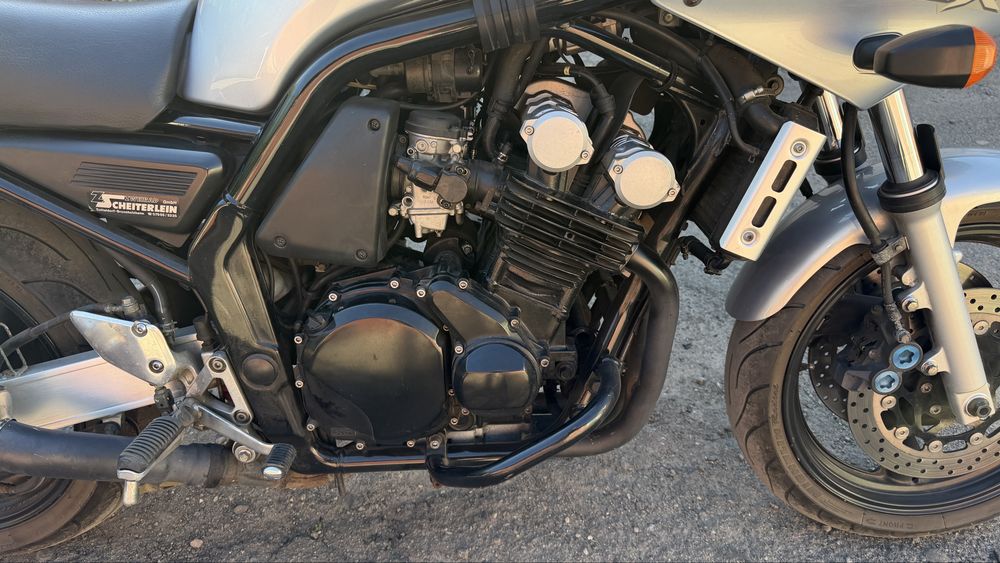 Yamaha FZS6 Fazer 2002
