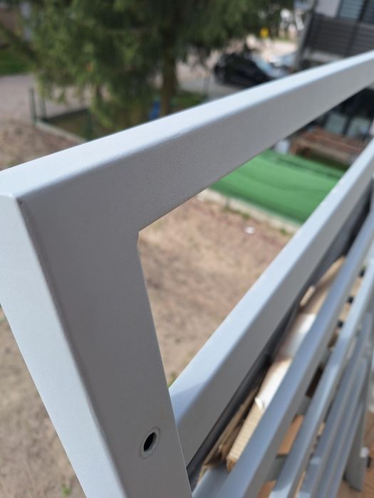 Balustrada Nowa na schody Gotowa do montarzu