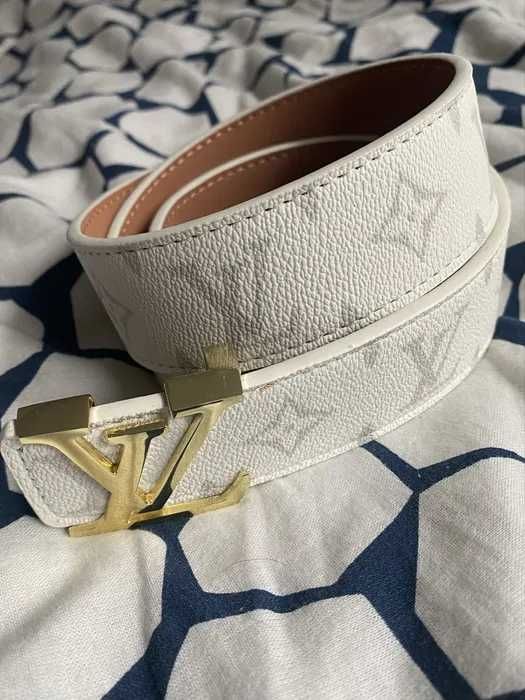 Pasek Louis Vuitton 105 cm – , biały, jak nowy, okazja