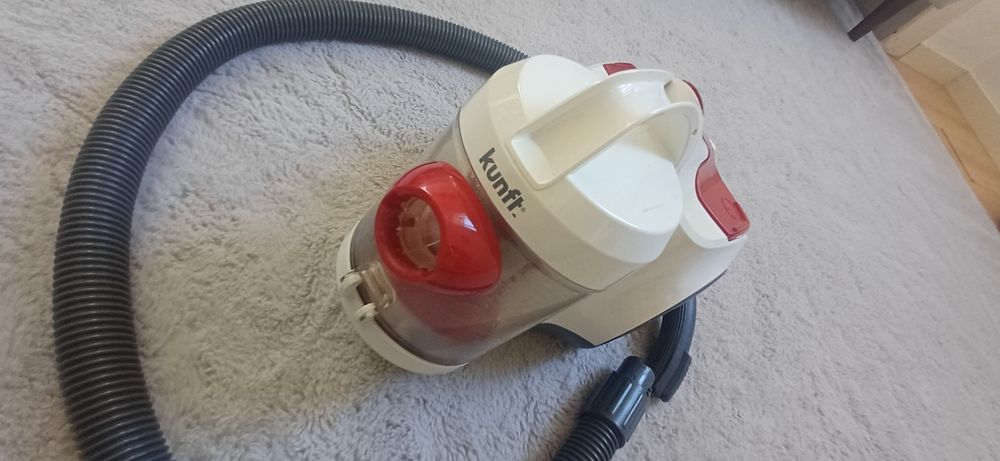 Aspirador Sem Saco Kunft – Bom Estado