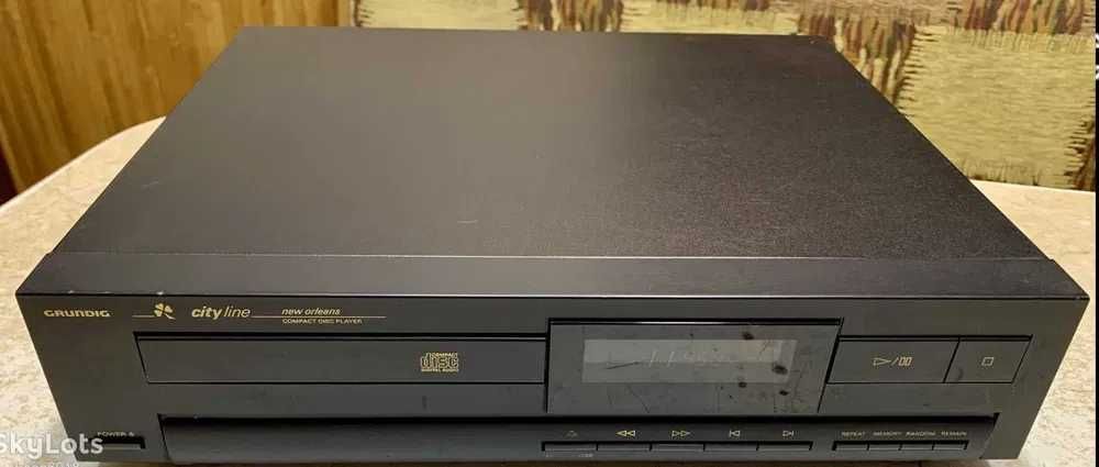 CD проигрыватель GRUNDIG NEW ORLEANS  клон GRUNDIG CD-101.