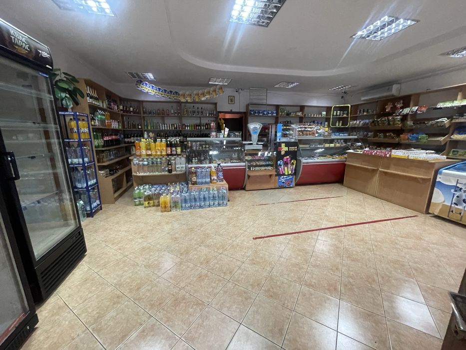 Працюючий магазин! Комерційне приміщення !