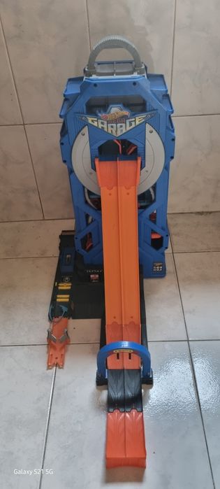 Garagem hot wheels