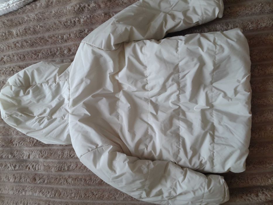 Куртки зимові на дівчинку