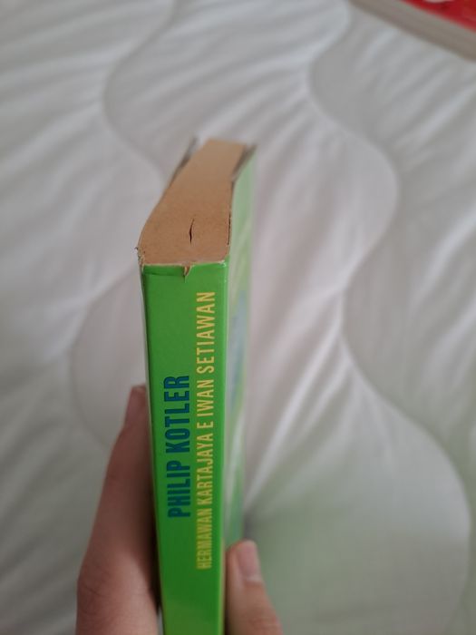 Livro "Marketing 4.0- Mudança do Tradicional para o Digital" de Philip